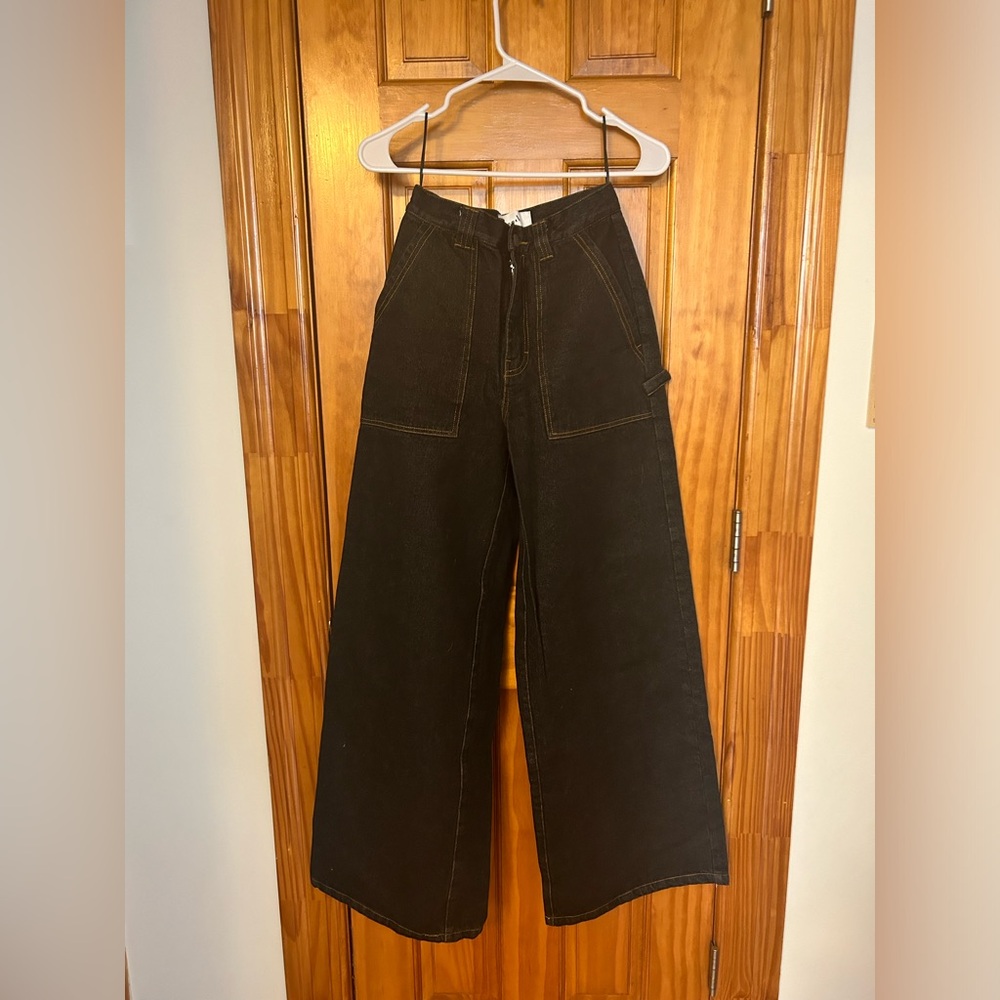 Women's Black Wide-Leg Jeans